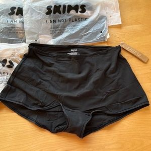 Skims Fits Everybody Boy Short XL NWT